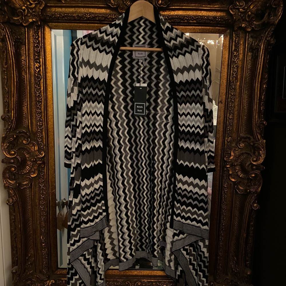 LIGHT KNIT/SWEATER JACKET